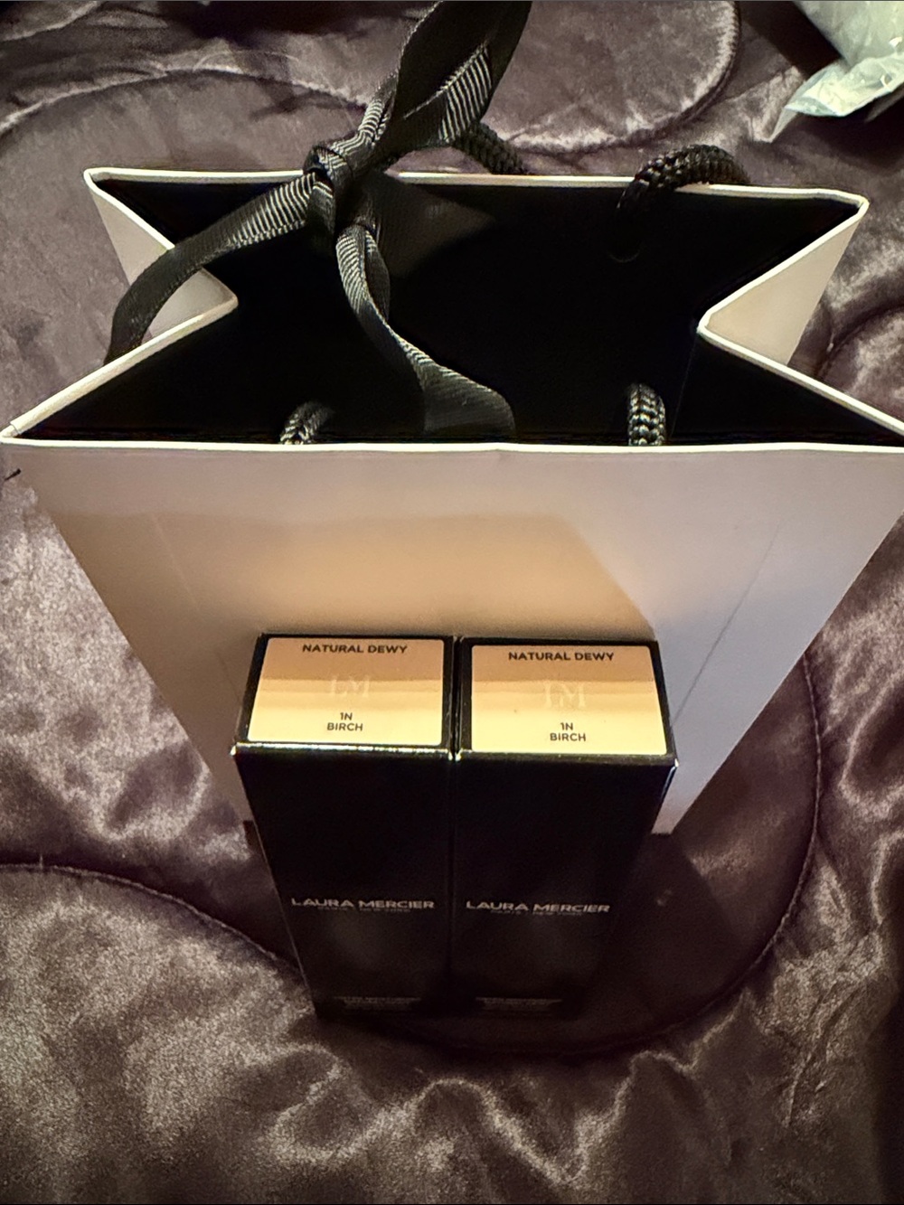 Laura Mercier tinted moisturizers - Picture 2 of 3